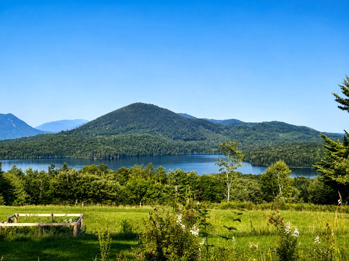 Cabins (United States of America, Greenville, Maine)