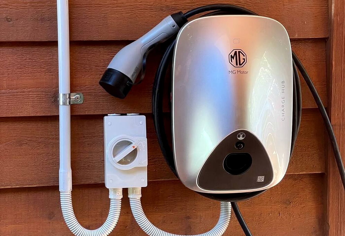 Cosy Mountain Chalet with Valley Views & Hydro Spa near Ravensbourne & Crows Nest, Queensland