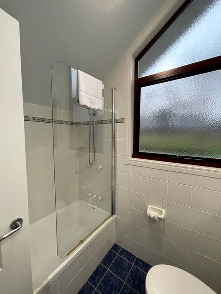 Secluded Hillside Chalet with Stunning Views & Outdoor Spa near Hampton, Queensland