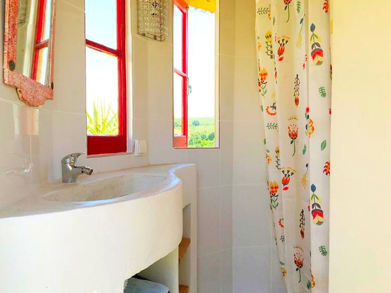 Gorgeous Bell Tent for a Glamping Getaway on the Silver Coast, Portugal