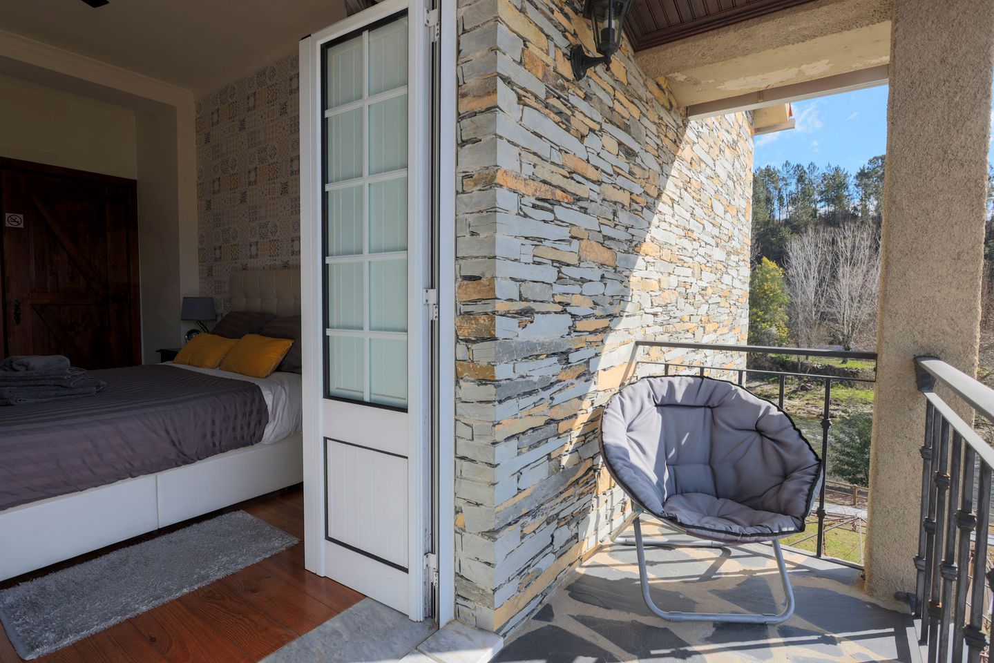 Ultimate Gathering Spot: Incredible Rental for Families and Friends in Coimbra, PT