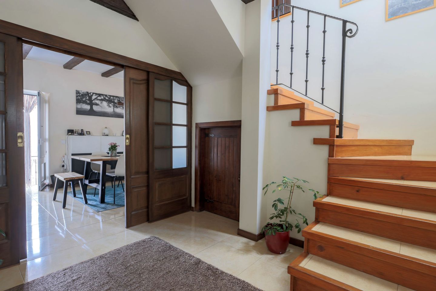 Ultimate Gathering Spot: Incredible Rental for Families and Friends in Coimbra, PT