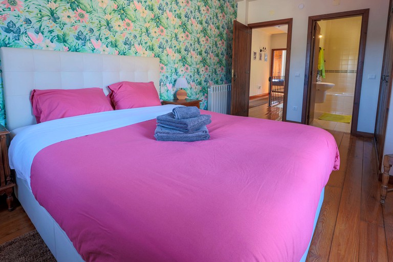 Vacation Rentals (Portugal, Sinde, Coimbra District)