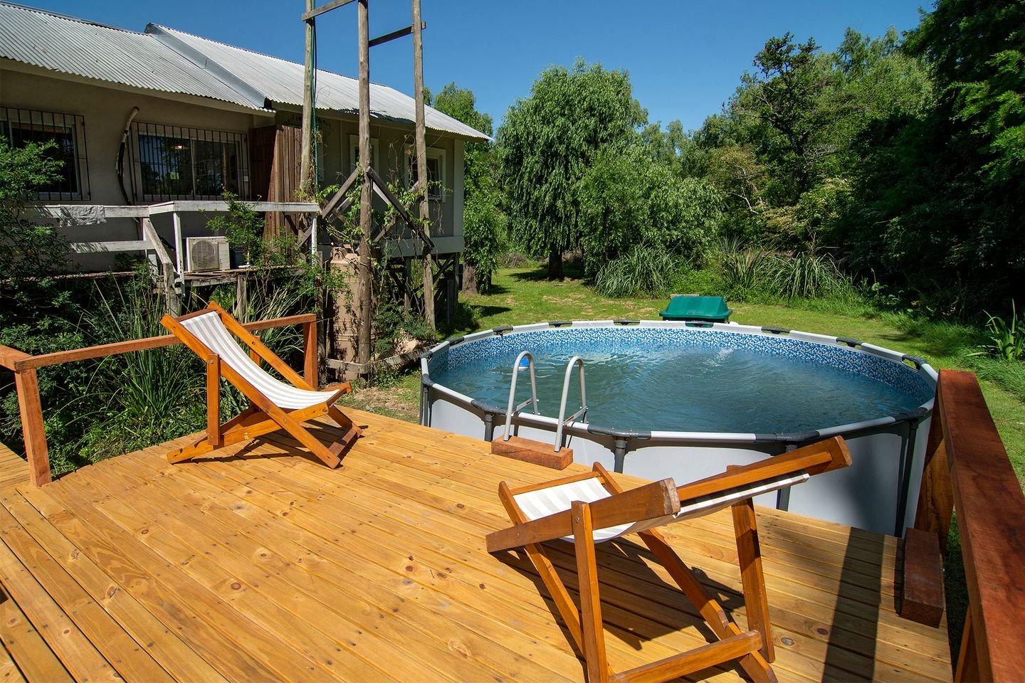 Tranquil Island Cabin with Private Dock & Birdwatching near Tigre, Buenos Aires