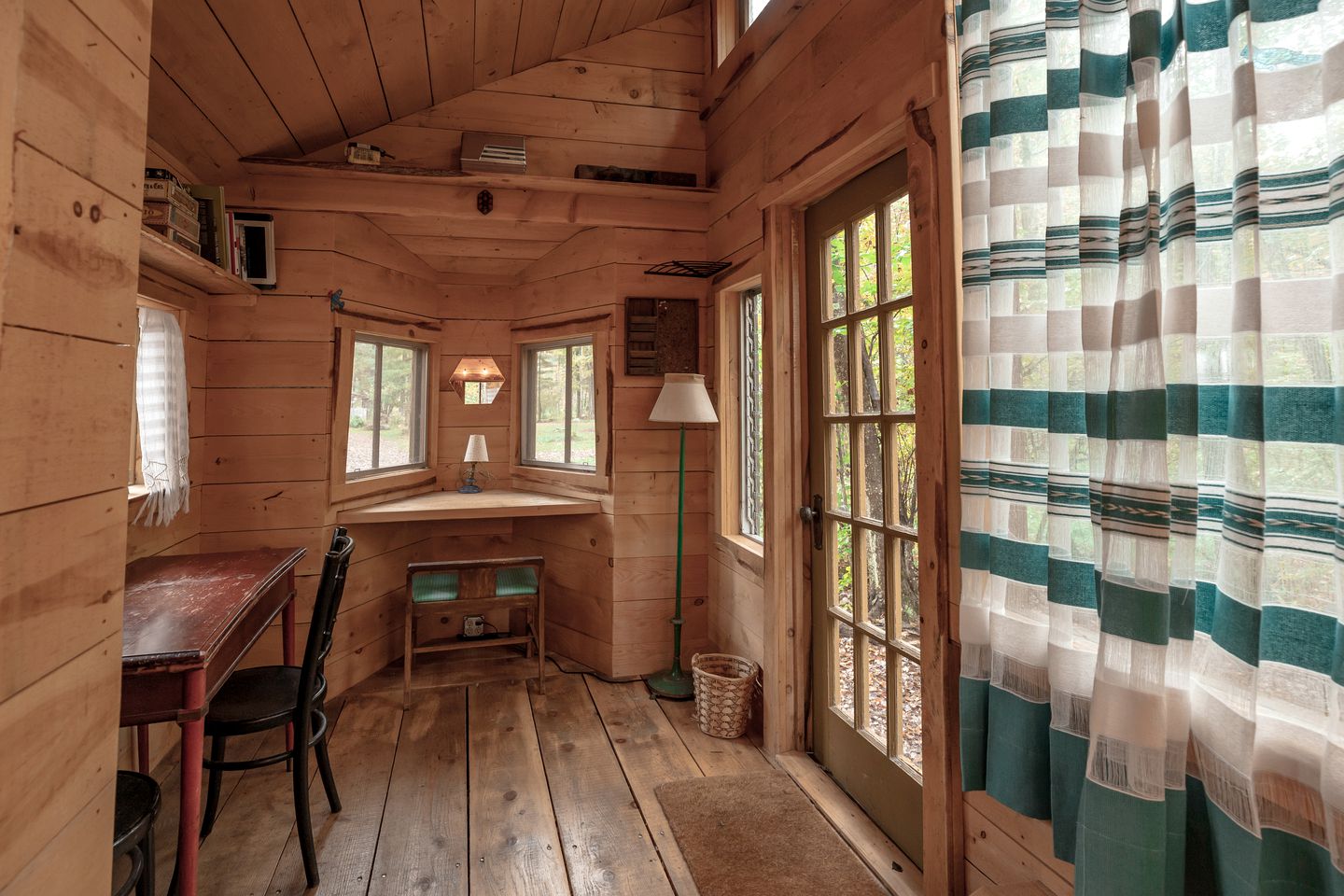 The Outlier Inn Tiny House 2, Tiny Houses, Woodridge, United States
