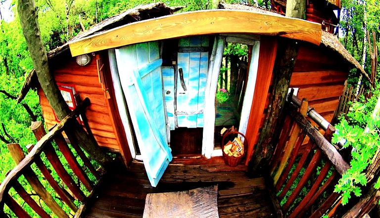Tree Houses (Neißeaue, Saxony, Germany)