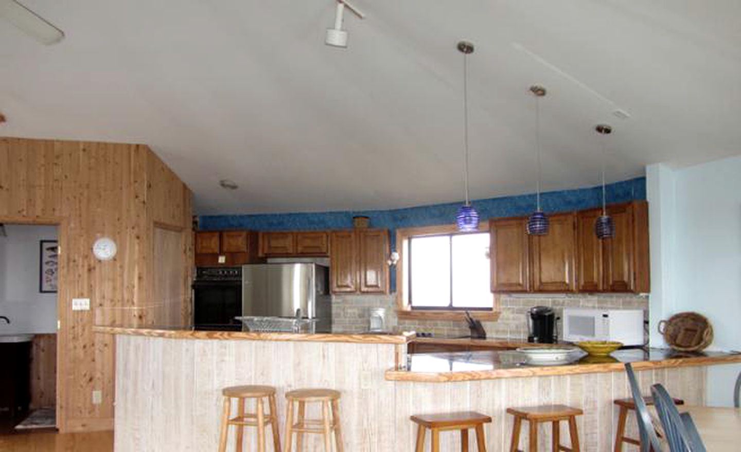 Pet-Friendly Oceanfront Cottage Rental in Avon, North Carolina