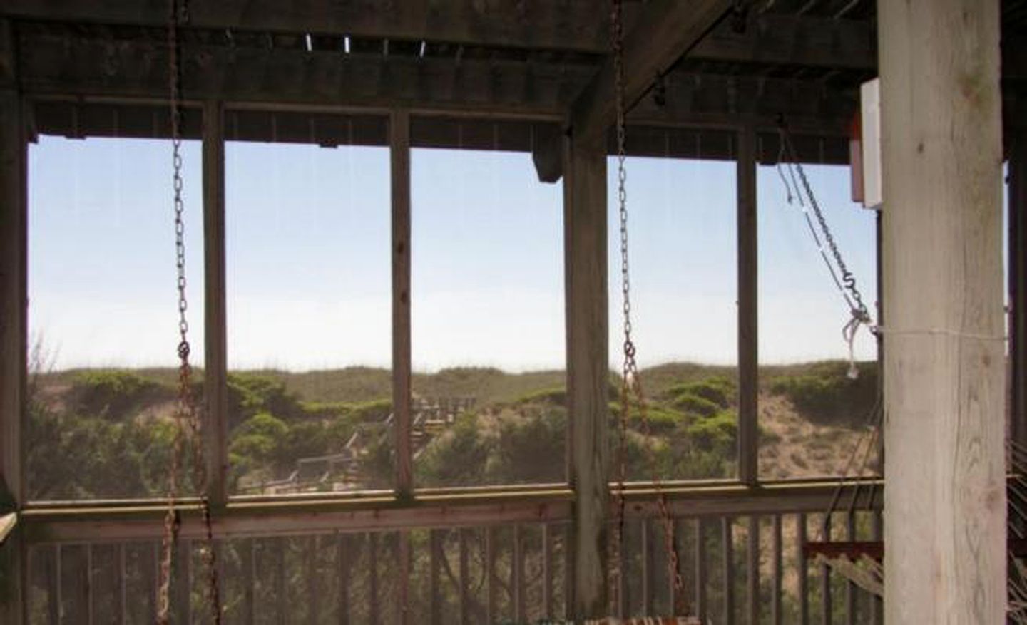 Pet-Friendly Oceanfront Cottage Rental in Avon, North Carolina