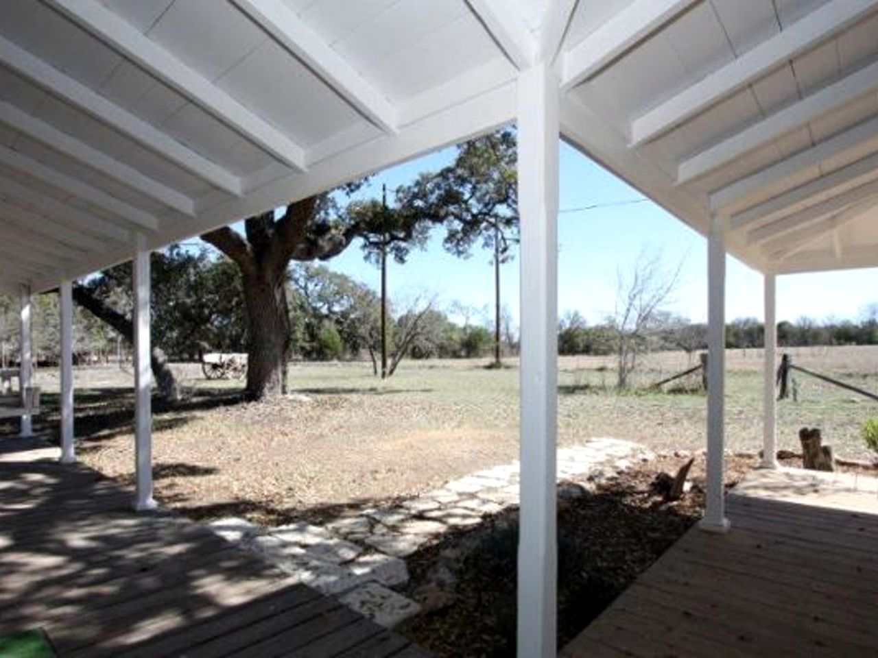 Secluded Cottage Rental Overlooking the Guadalupe River in Center Point, Texas