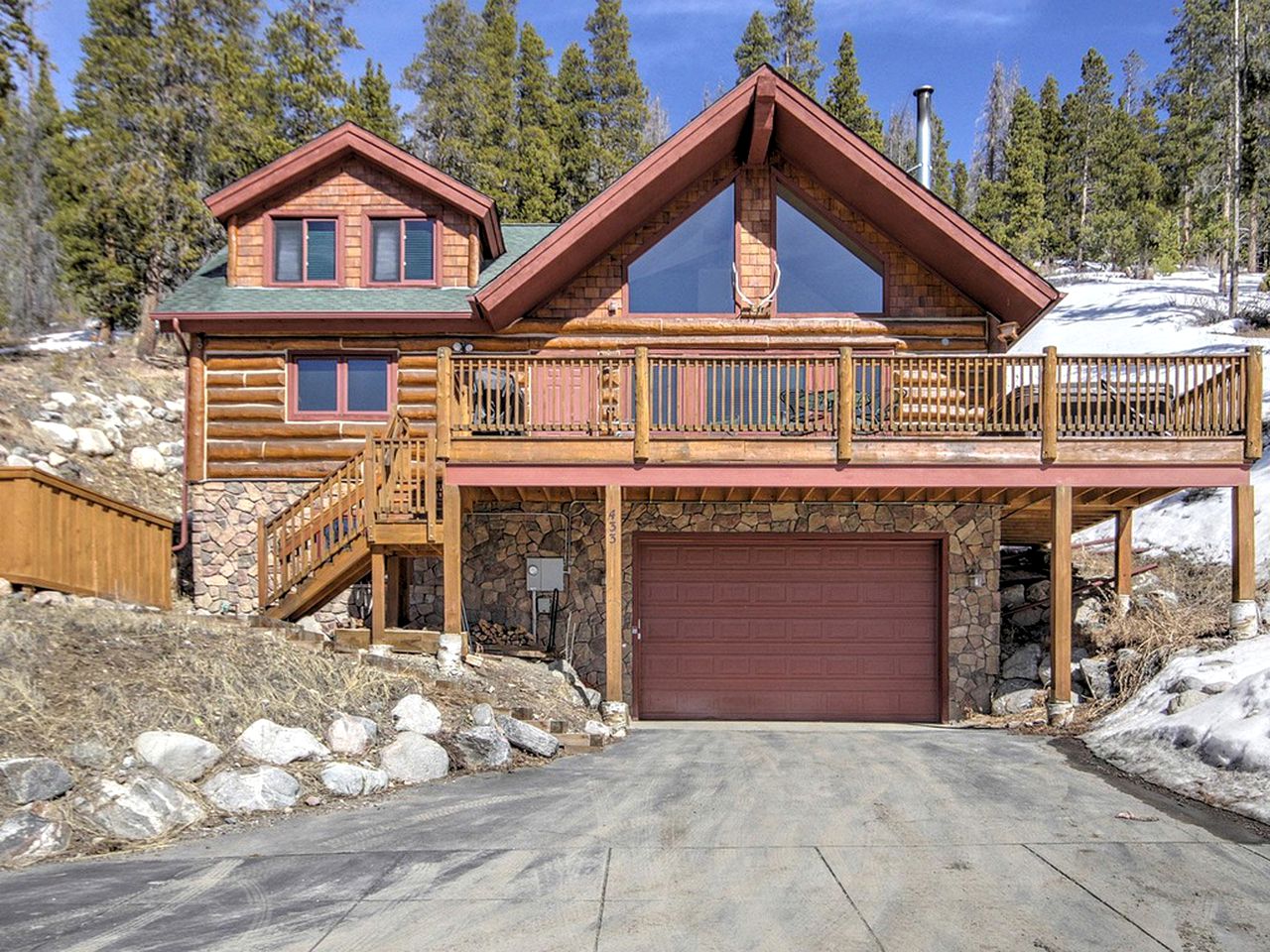 Stunning Ski Cabin with Hot Tub Ideal for Large Groups in Breckenridge, Colorado