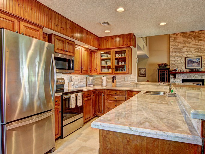 Vacation Rentals (Canyon Lake, Texas, United States)