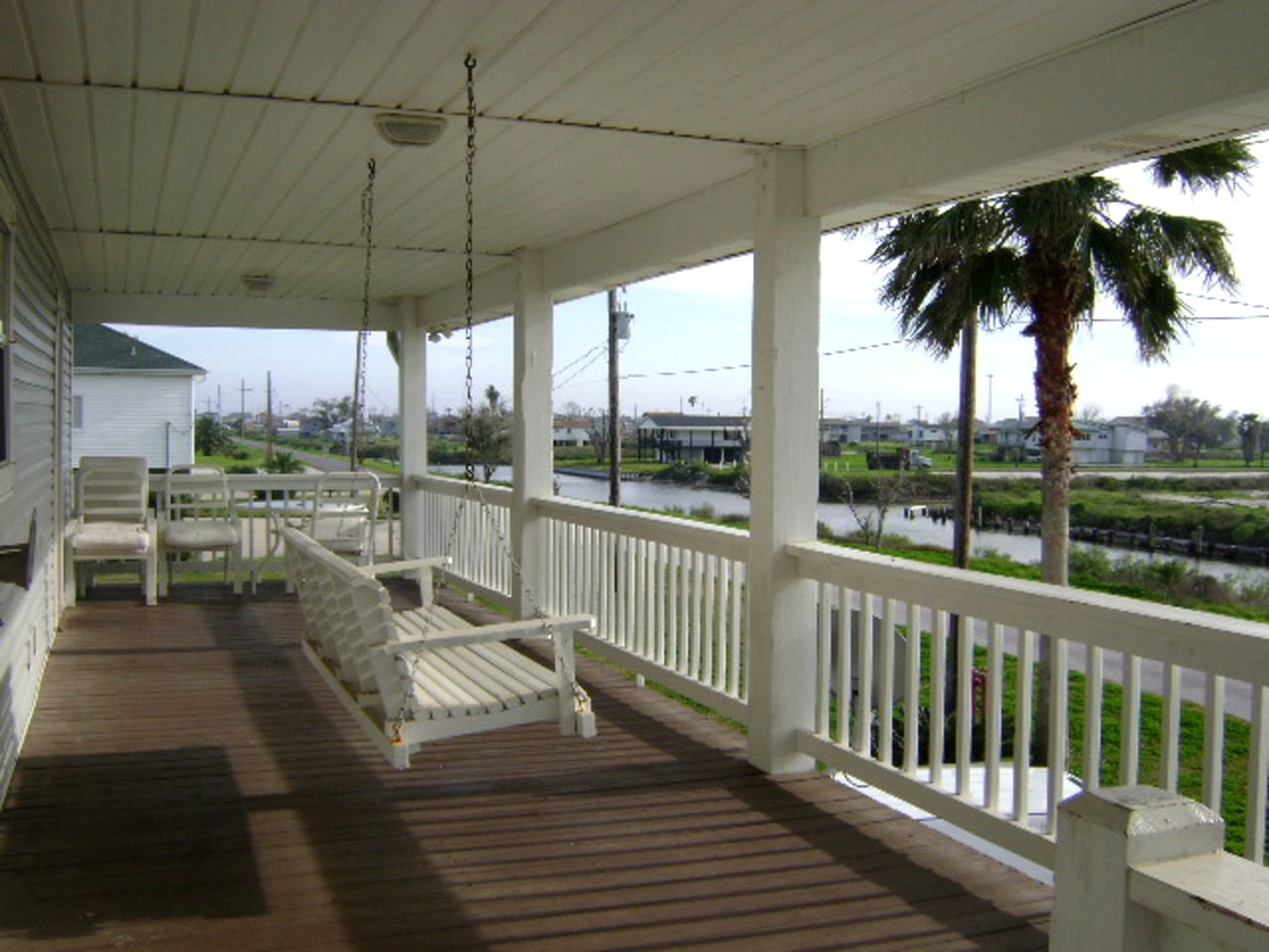 Pet-Friendly Vacation Rental with a Boat Slip on a Canal in Crystal Beach, Texas