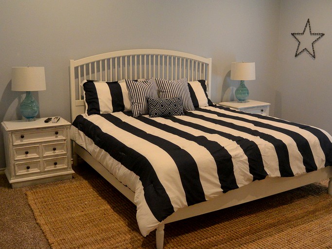 Pet-friendly beach house rentals: Crystal Beach,TX