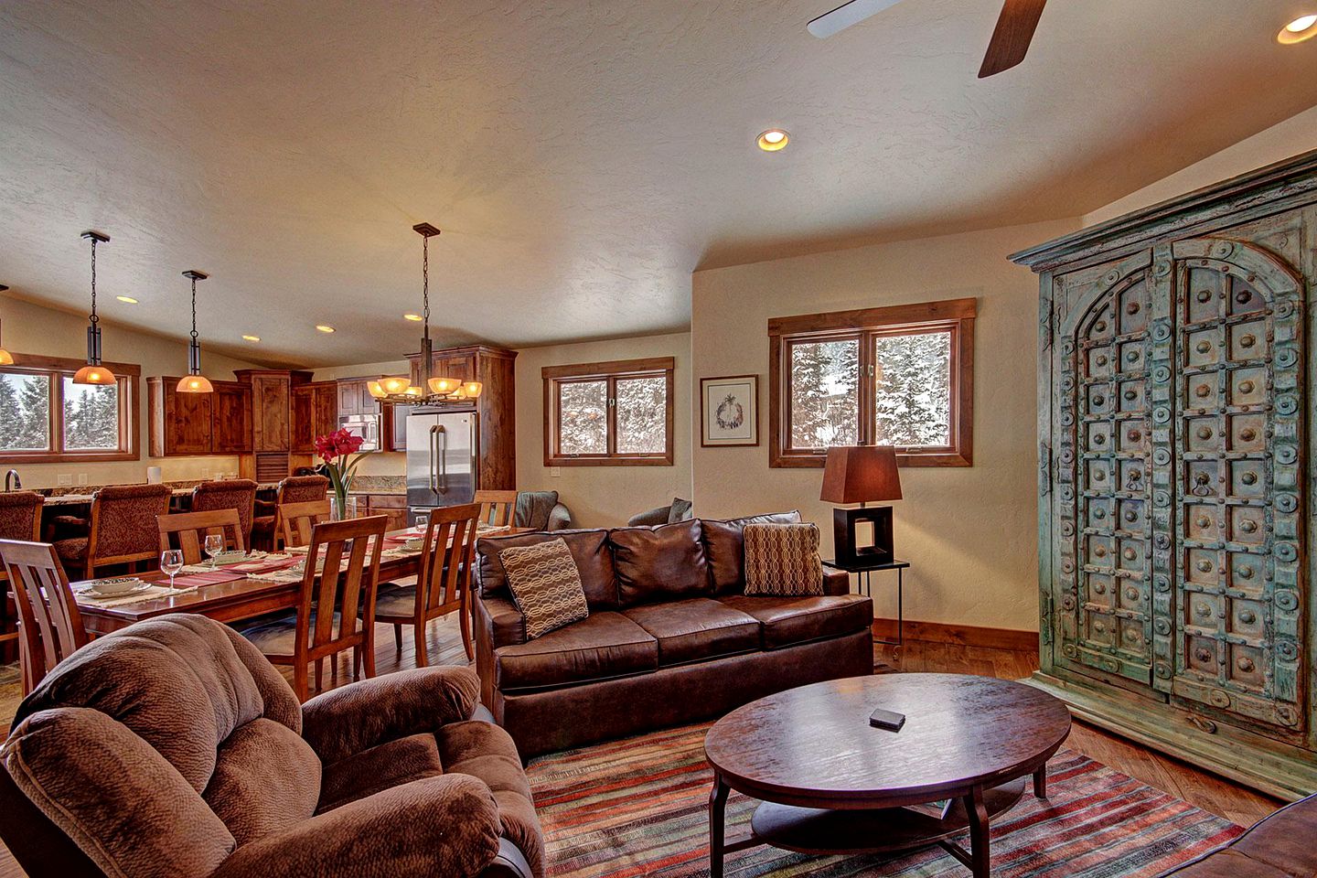 Deluxe Remodeled Cabin with Hot Tub near Breckenridge Ski Resort, Colorado