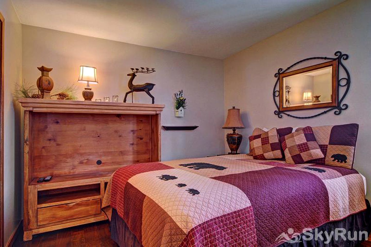 Enormous Cabin Retreat for Large Groups near Breckenridge, Colorado