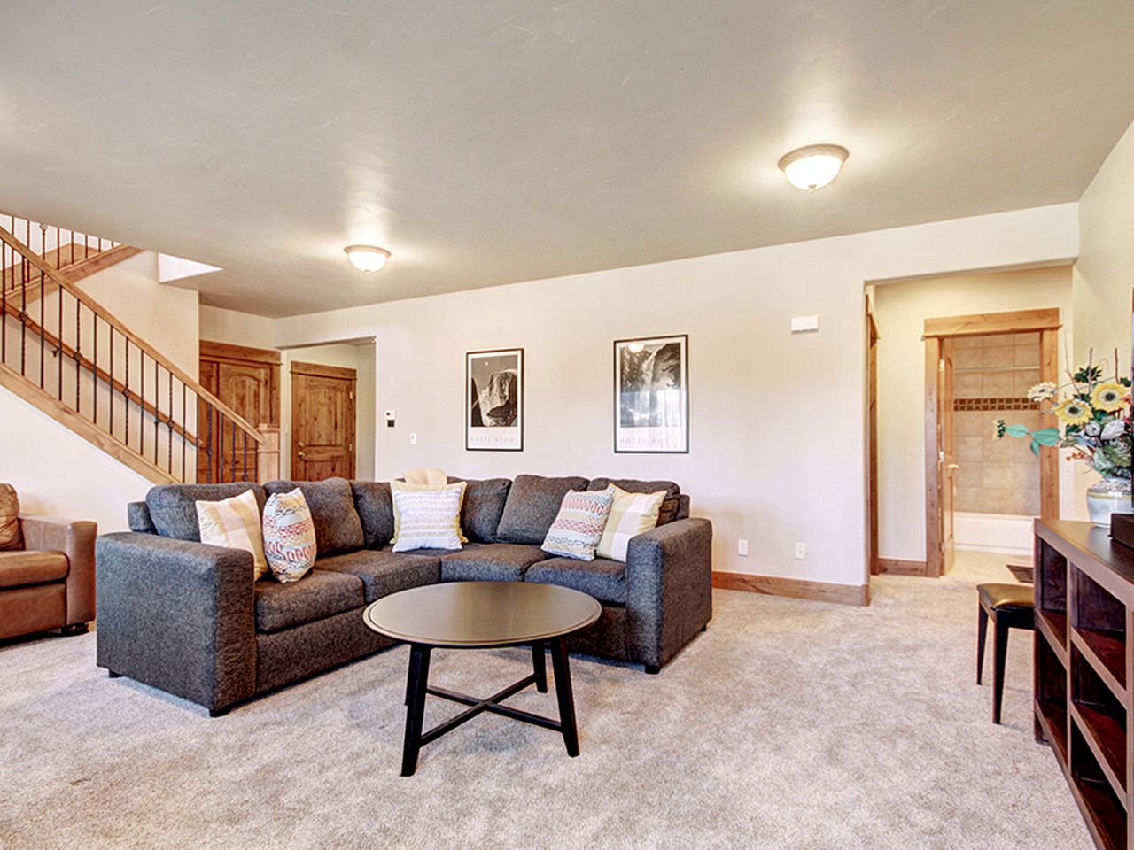 Deluxe Cabin Rental with Cozy Fireplaces near Copper Mountain, Colorado