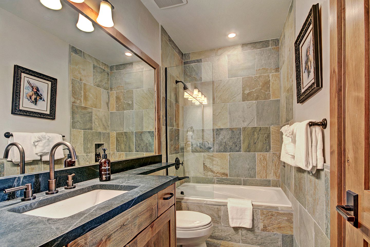 Spacious Luxury Cabin for Ski Getaway in Copper Mountain, Colorado