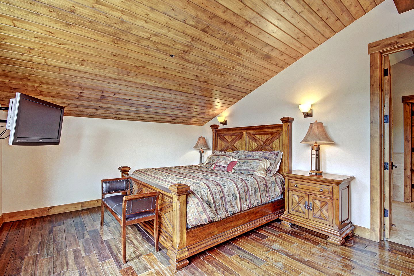 Spacious Luxury Cabin for Ski Getaway in Copper Mountain, Colorado