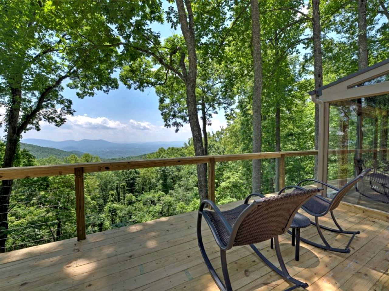 Unique Cabin in Asheville, North Carolina