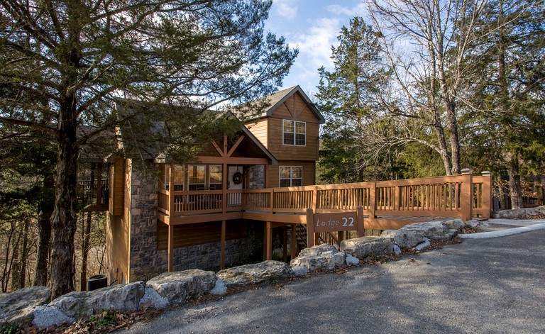 Family Cabin Rental Near The Ozarks In Missouri