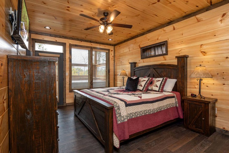 Cabins (United States of America, Pigeon Forge, Tennessee)