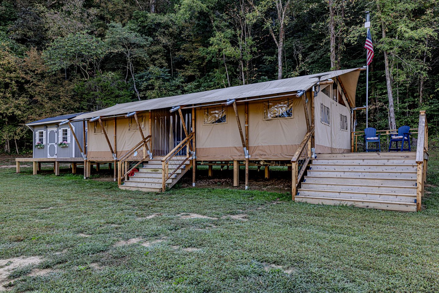 Radiant Safari Tent Escape near Smoky Mountains in Tennessee