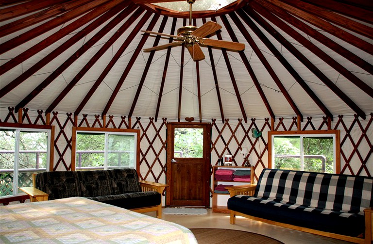 Yurts (Burnet, Texas, United States)