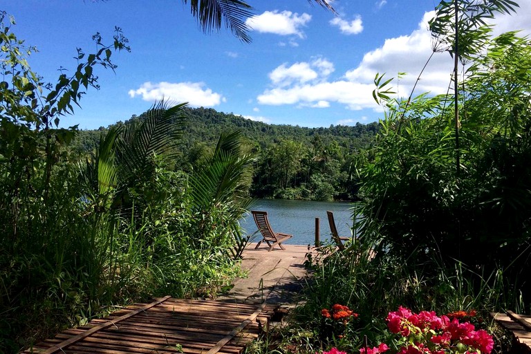 Cabins (Tatai, Koh Kong Province, Cambodia)