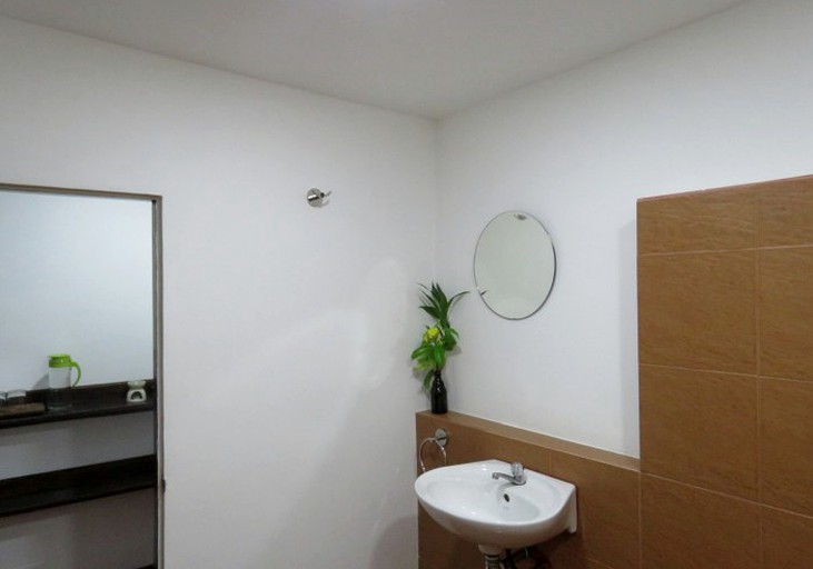 Cabins (Tatai, Koh Kong Province, Cambodia)