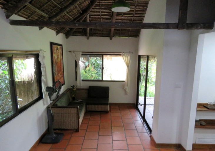 Cabins (Tatai, Koh Kong Province, Cambodia)