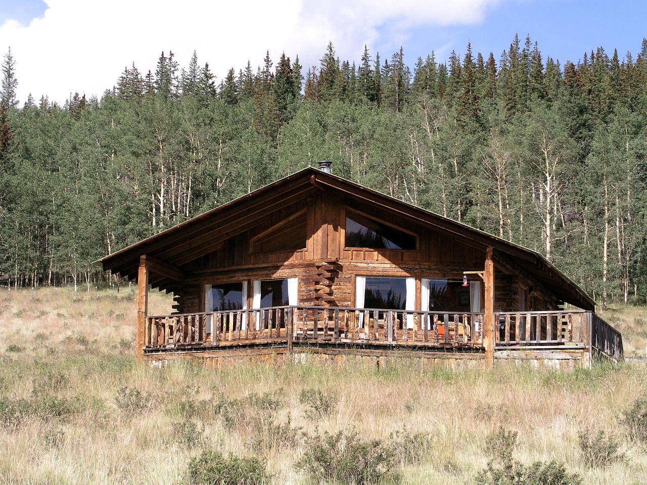 Spacious 2/BR + Loft Cabins Secluded in the San Juan Wilderness