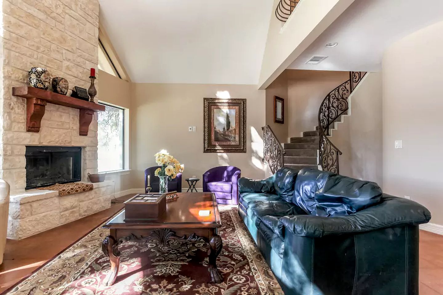 Riverside Luxury Villa Rental with Private Hot Tub in Wimberley, Texas