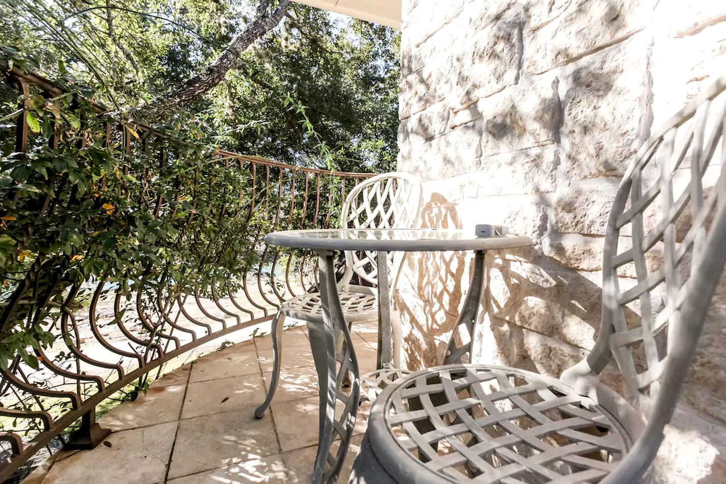 Riverside Luxury Villa Rental with Private Hot Tub in Wimberley, Texas