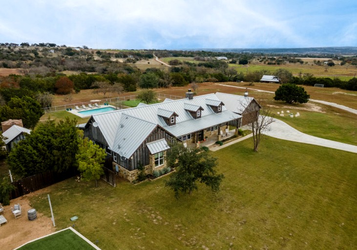 Heavenly Chic Ranch with Outdoor Pool and Impressive Backyard in Texas