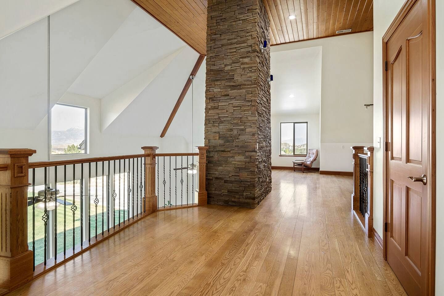 Breathtaking Cottage with Hot-tub in Eagle Mountain, Utah