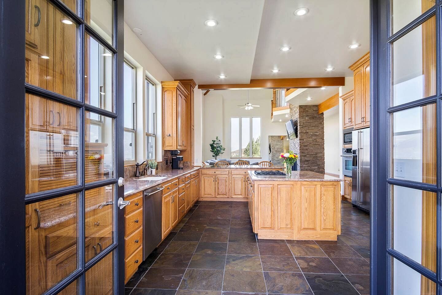 Breathtaking Cottage with Hot-tub in Eagle Mountain, Utah