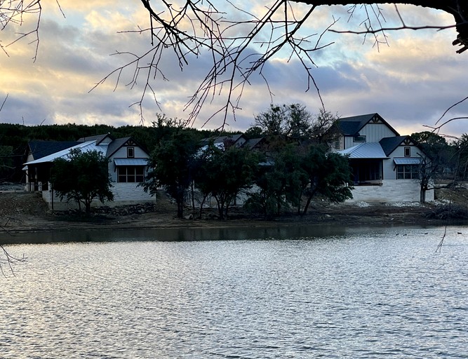 Cottages (United States of America, Granbury, Texas)