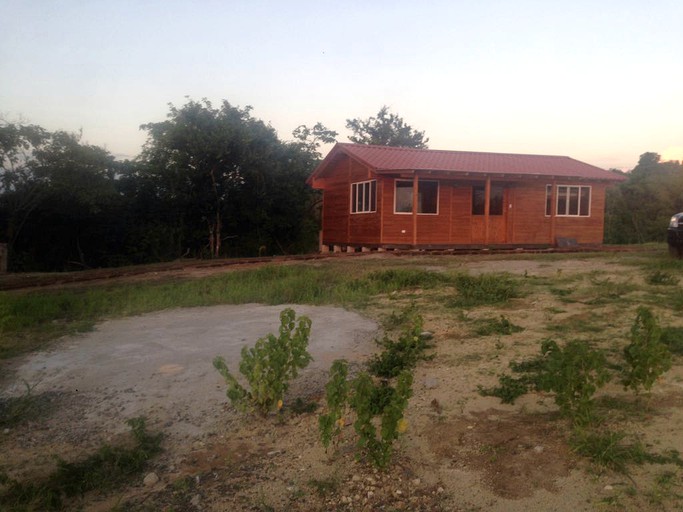 Cabins (Canoa, Manabí, Ecuador)