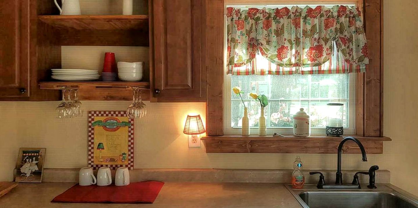 Homey Vacation Rental with Breakfast Included in Fredericksburg, Texas