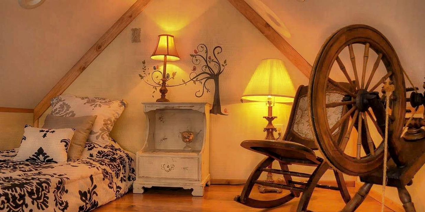 Homey Vacation Rental with Breakfast Included in Fredericksburg, Texas