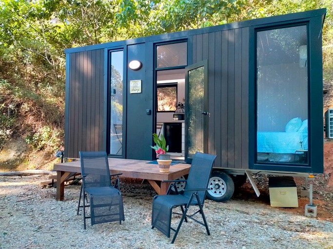 Tiny Houses (Australia, Cudgera Creek, New South Wales)