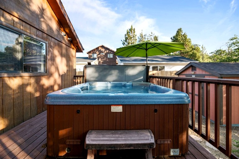 Cabins (United States of America, Big Bear, California)