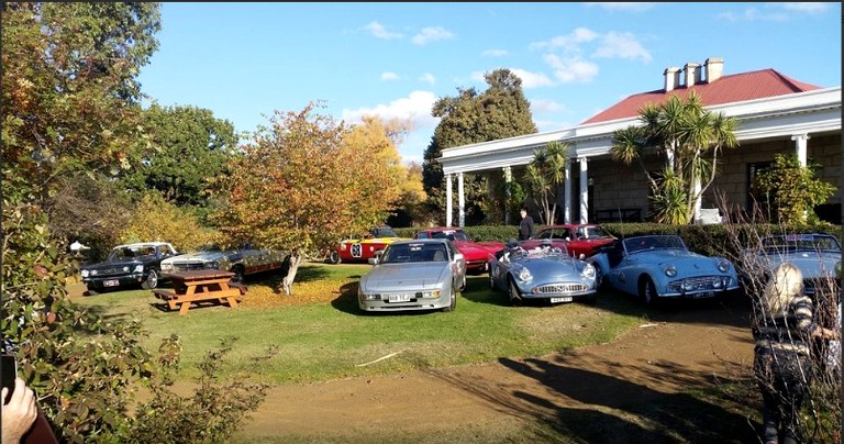 Nature Lodges (Bothwell, Tasmania, Australia)