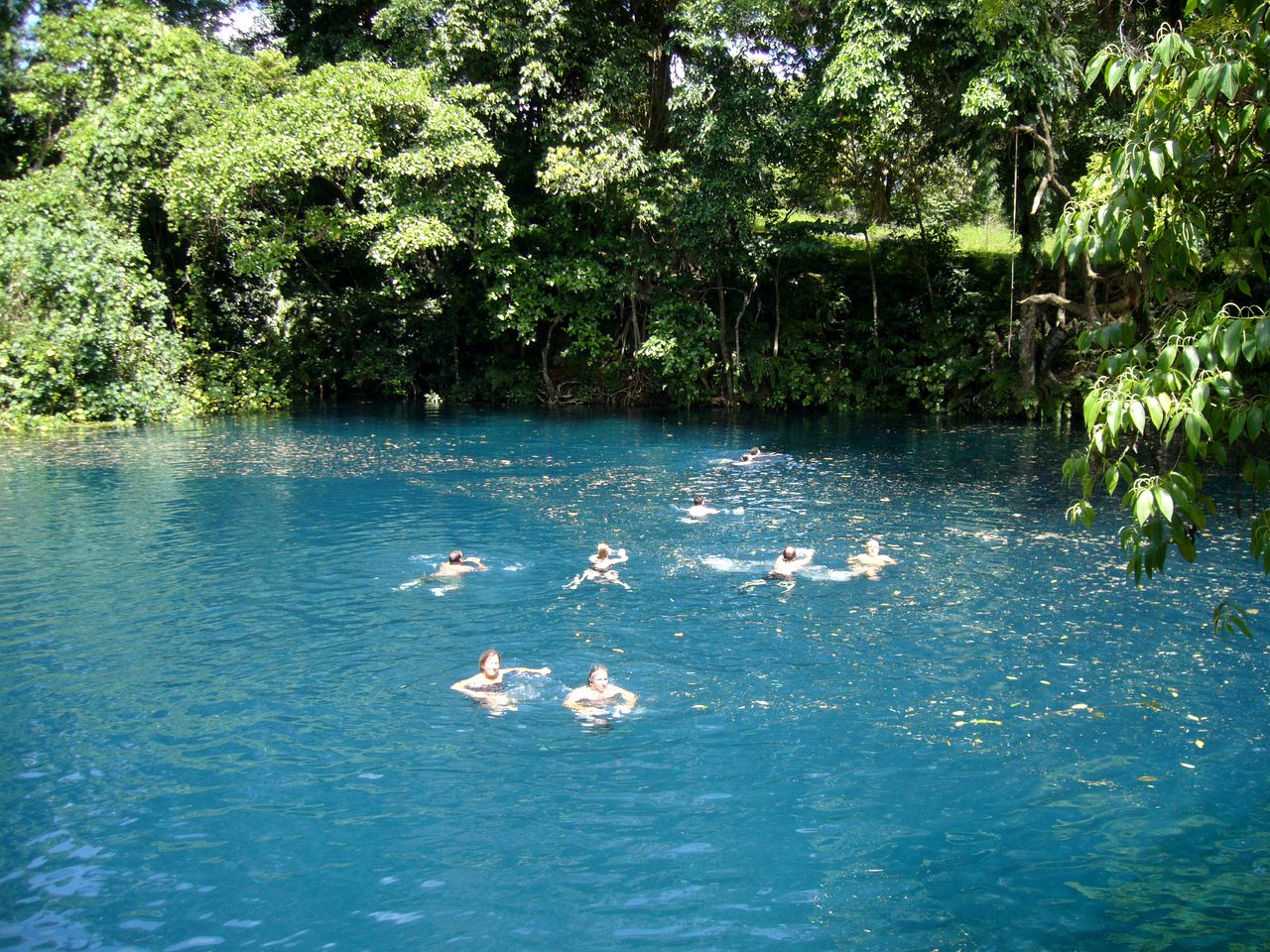 Deluxe Villa with Private Ocean Access in Luganville on Islands of Vanuatu