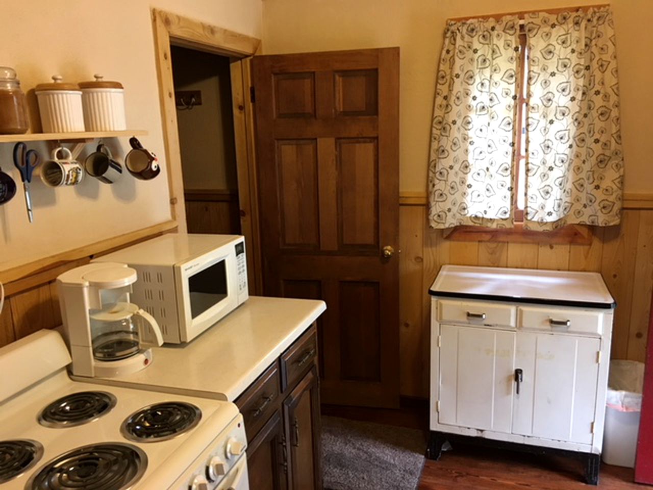 Create Lasting Memories: Family-Friendly Rustic Cabin in New Mexico's Backcountry