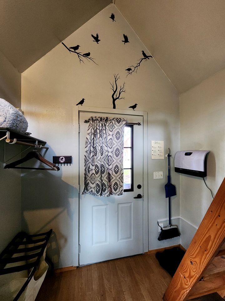 Gorgeous Secluded Cabin Nestled in the Middle of the Forest in Seward, Alaska