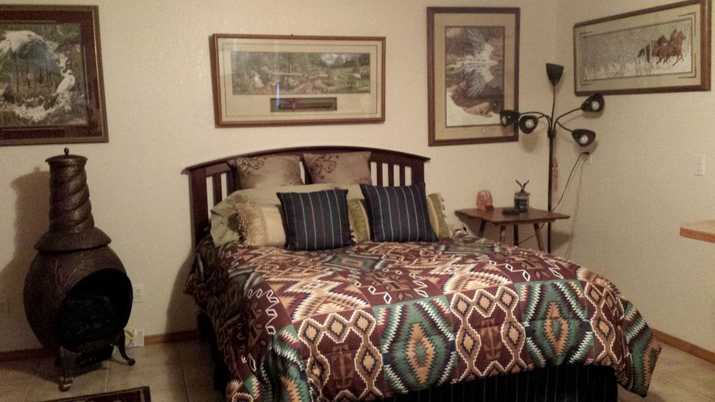 Stunning Studio Cottage for a Desert Vacation to Cortez, Colorado