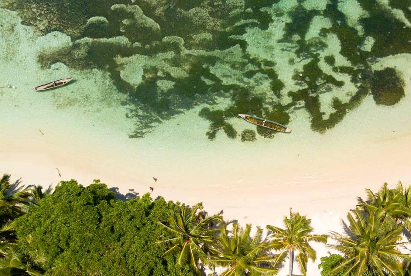 Romantic Hut Getaway on the Beach of Sainte Marie, Madagascar