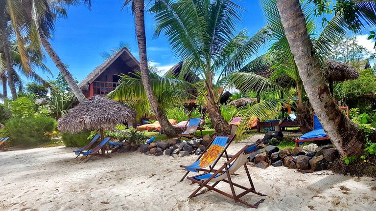 Huts (Ambodifotatra, Toamasina Province, Madagascar)