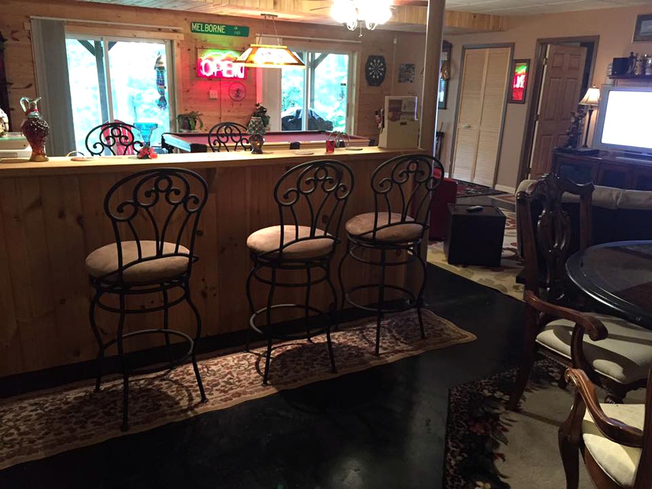 Secluded Log Cabin Apartment Nestled in Trees near Lake Lure, North Carolina